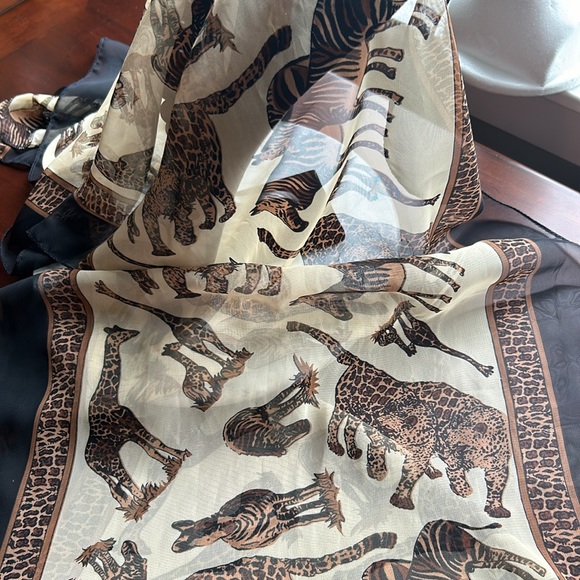 Safari wild animal print scarf 68”X20” black tan brown colors EUC minor wear - Picture 4 of 12